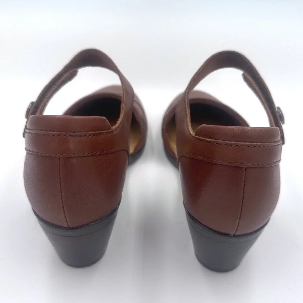 Clarks Emily2 Ketra British Tan Leather Mary Jane Block Heels 26177128 Size 9M
